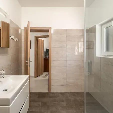 Anna By Interhome * Opatija